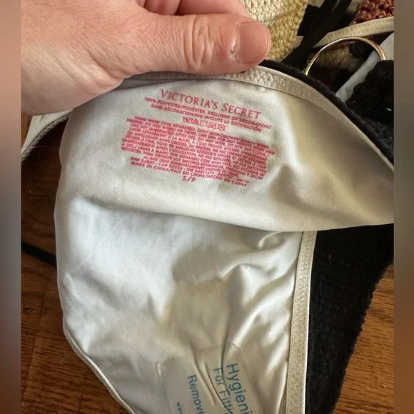 Victoria Secret crochet one piece swimsuit Boho Woman's Small New - Picture 8 of 9